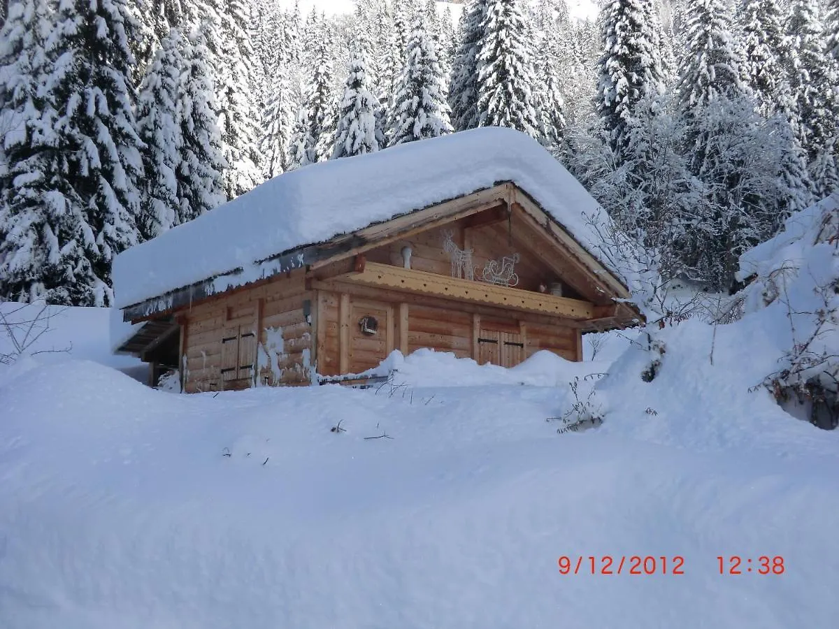 Chalet Chardon contacts